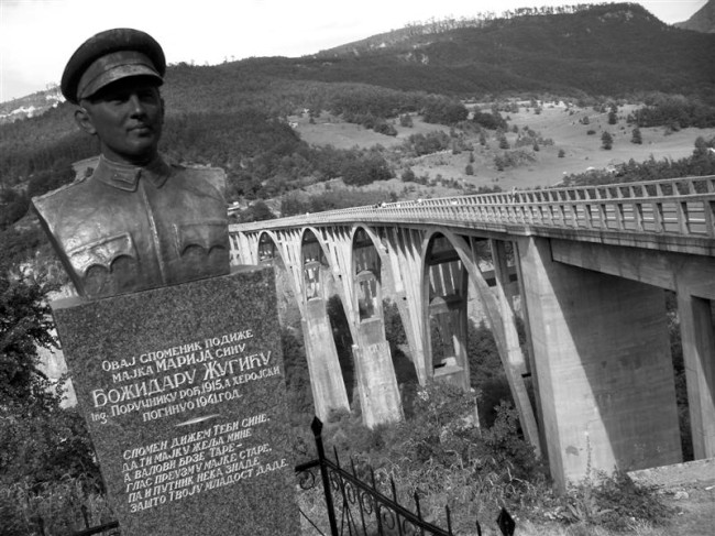 Most přes řeku Taru, Djurdjevica Tara, Černá hora
