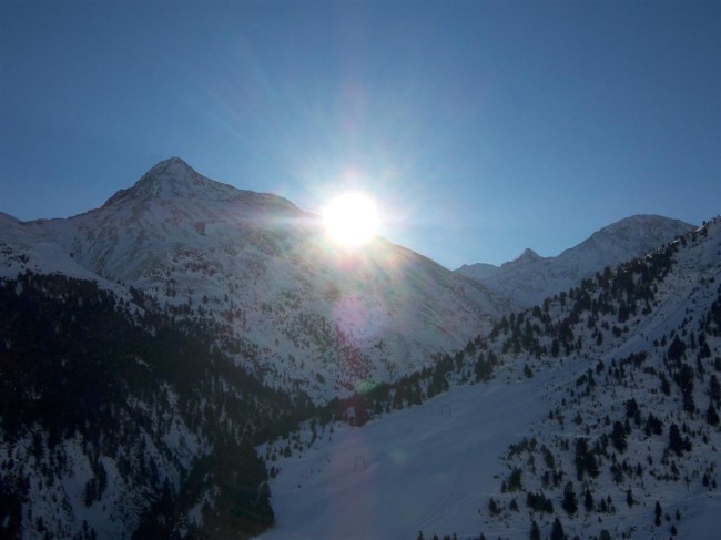 Výstup z vesnice Vent na Vernagthütte (2755 m), Skialpy, Öetztálské Alpy, Tyrolsko