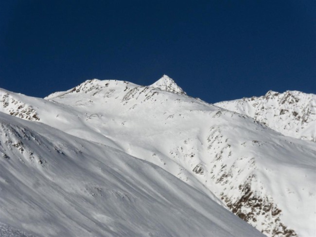 Výstup z vesnice Vent na Vernagthütte (2755 m), Skialpy, Öetztálské Alpy, Tyrolsko