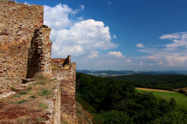 Točník, zrícenina gotického hradu, obec Točník