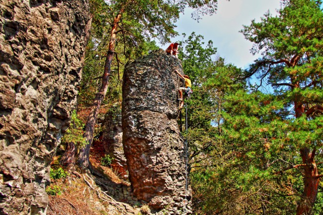 Lezení na skalách Kozelka, přírodní rezervace 