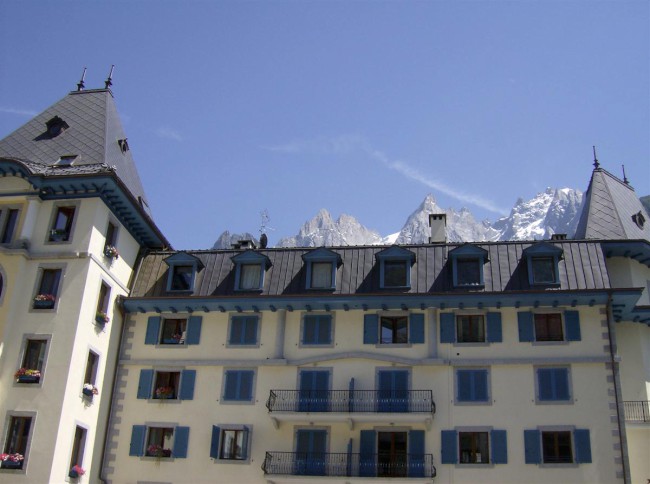 Město Chamonix Mont Blanc, Horní Savojsko, Rhonské Alpy, Francie