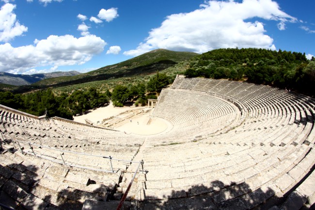 Antické divadlo Epidaurus, Peloponés, Řecko