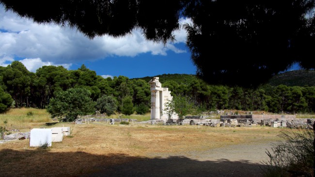 Archologické naleziště, Epidaurus, Peloponés, Řecko